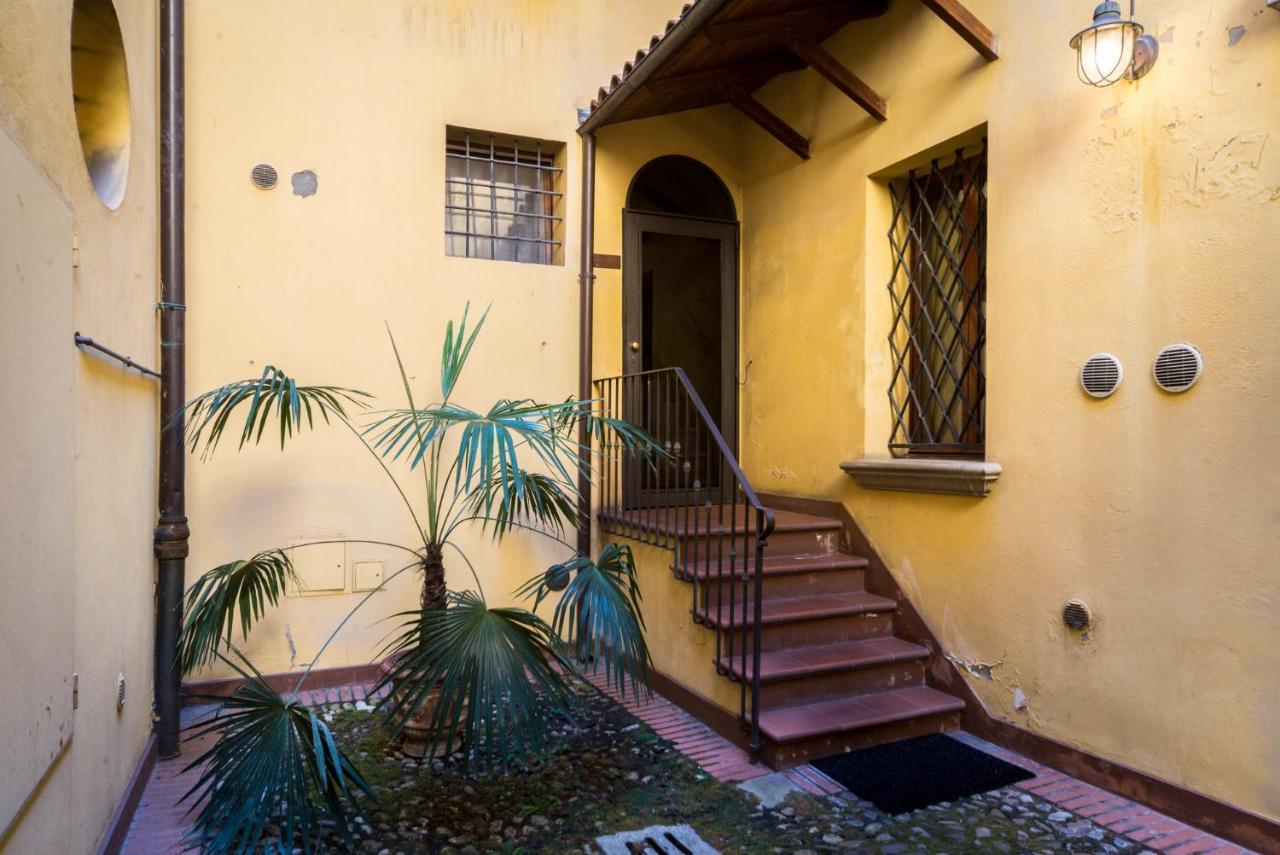 Piazza Maggiore Duplex Apartment By Wonderful Italy Bolonha Exterior foto